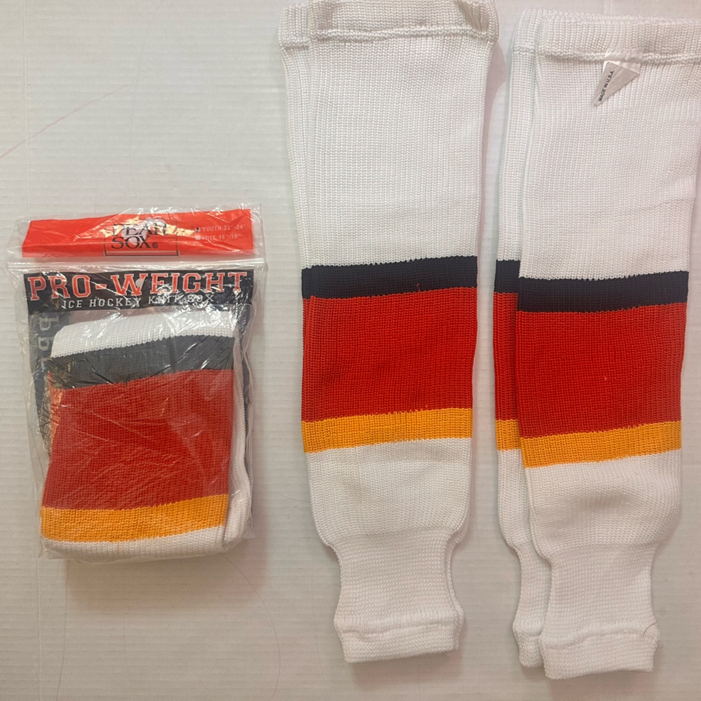 Pearsox Pro-Weight Knit Hockey Socks – Flames Retro Colors (Youth)